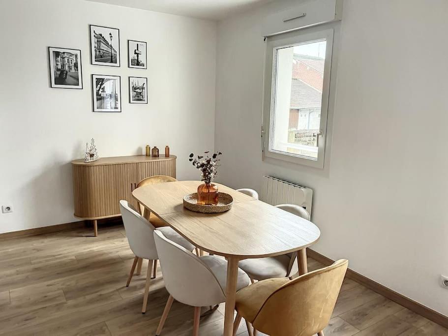 Le Julia - Neuf - Gare Et Garage Apartment Compiegne Luaran gambar